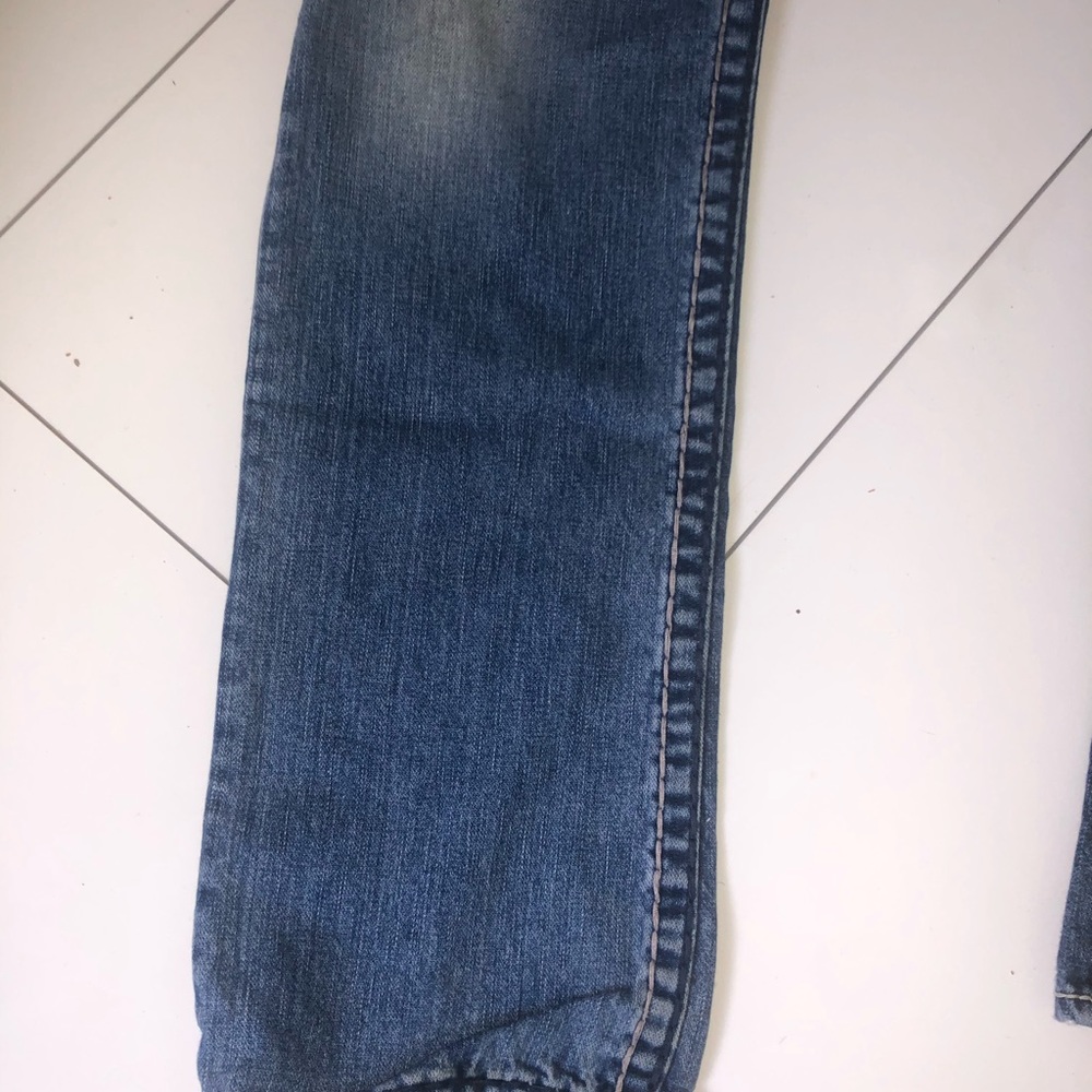 True Religion jeans two pairs! Like NEW - Picture 6 of 8
